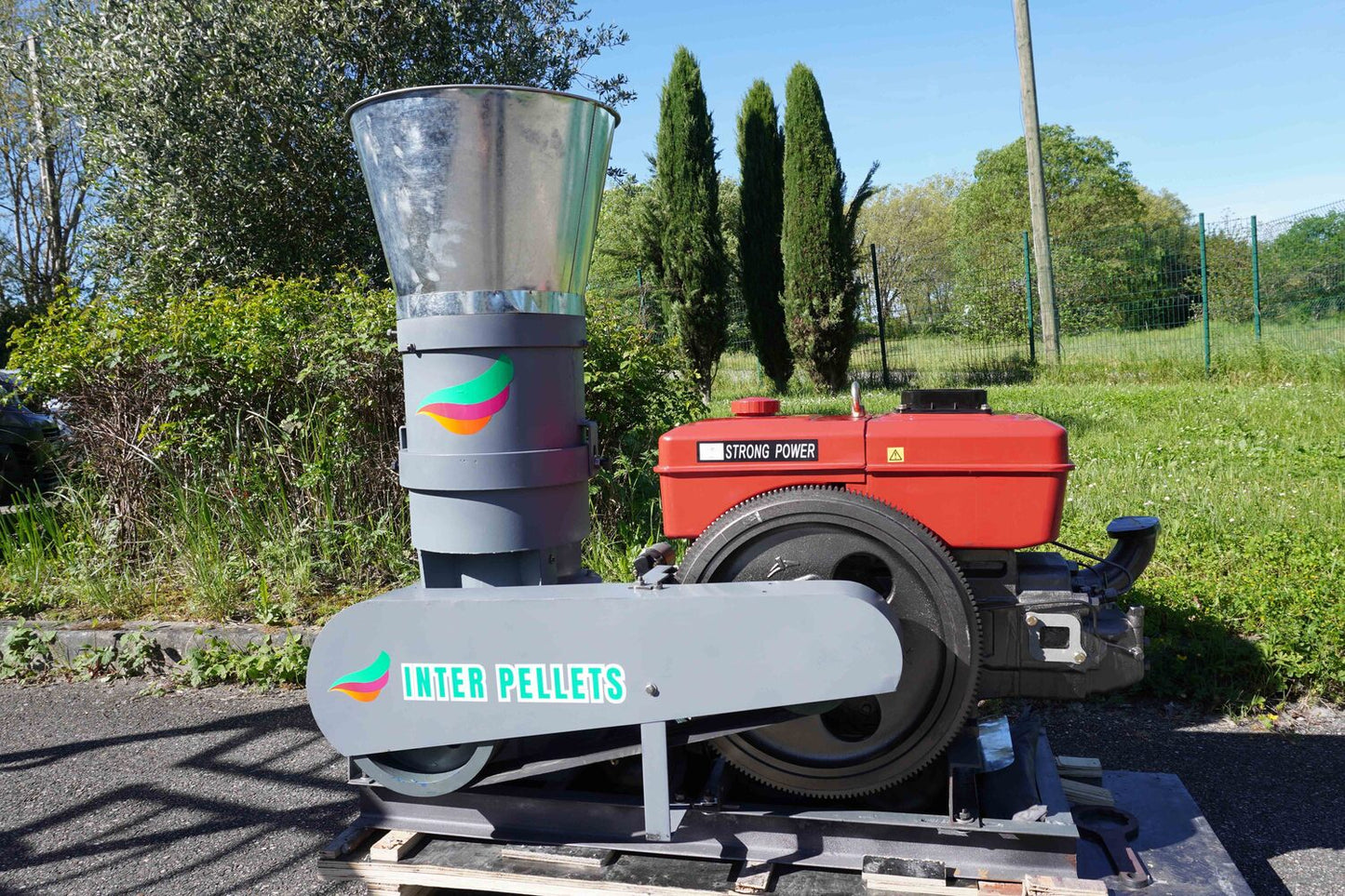 Machine à pellets 15cv - Moteur Diesel